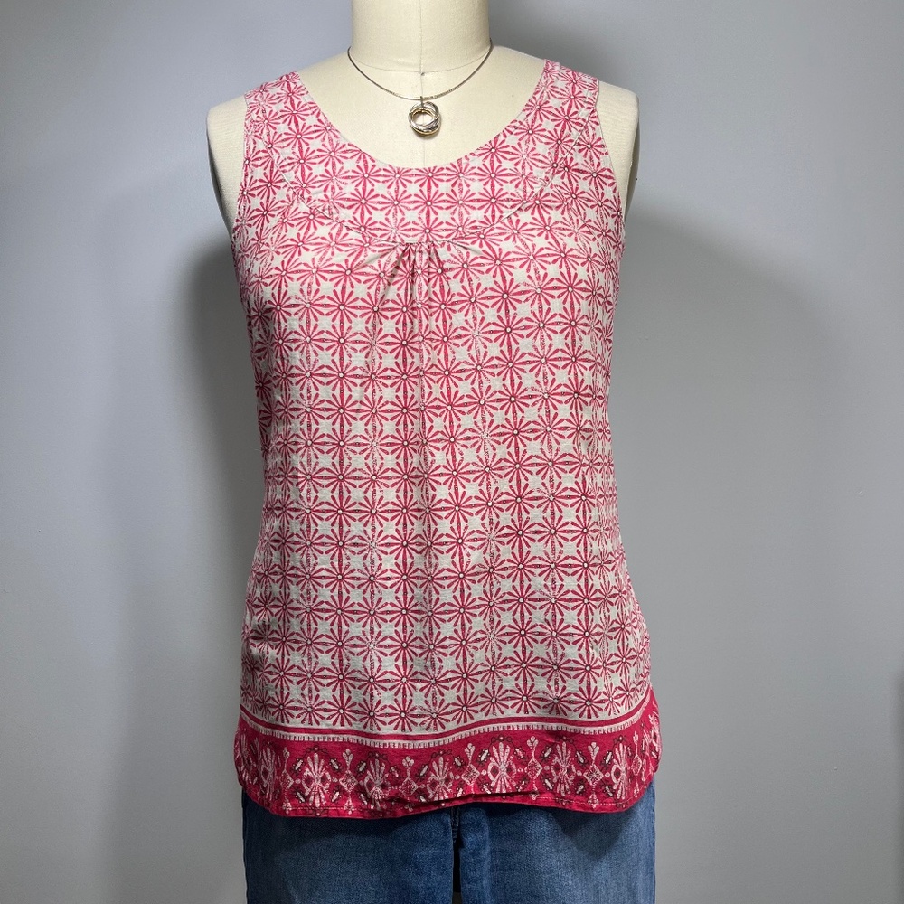 Eddie Bauer Tank top.  Red and cream print.  M